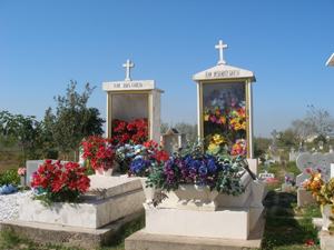 Highly decorated family tomb